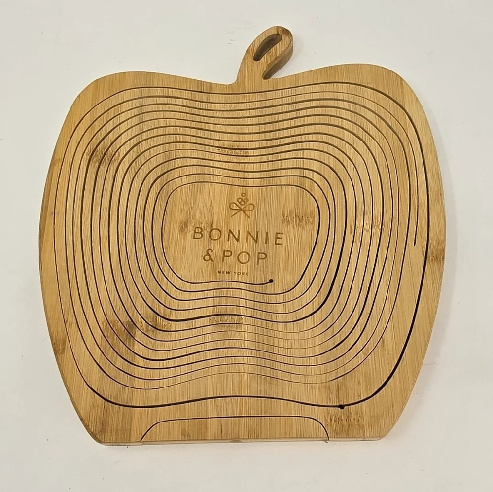 Bonnie & Pop collapsible wooden apple shape fruit basket trivet‎ kitchen ware